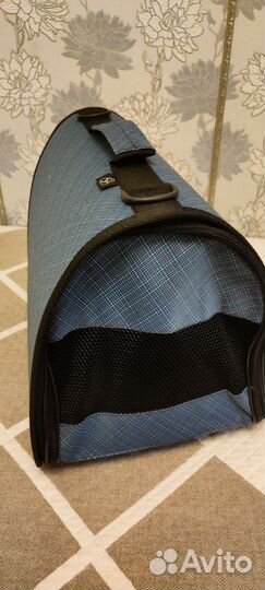 Переноска для кошек и собак