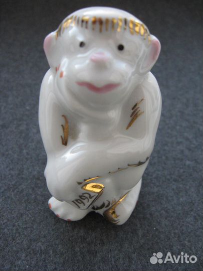 Статуэтки обезьяны скульптуры