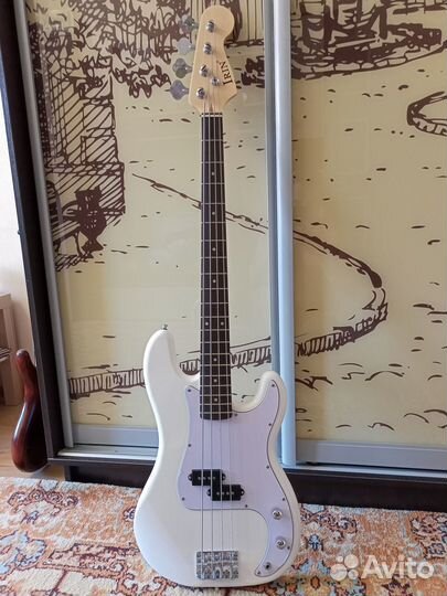 Бас-гитара Irin