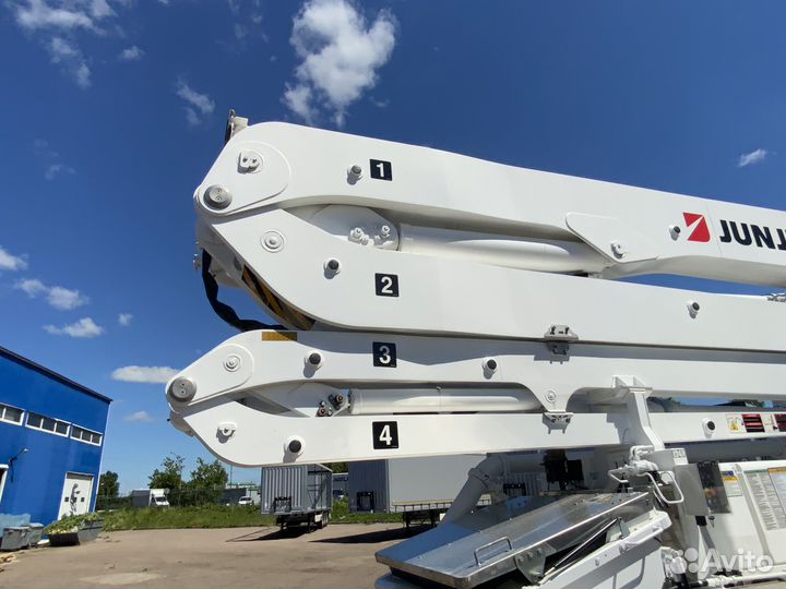 Автобетононасос Koluman JUNJIN 38-4.16 HP, 2023