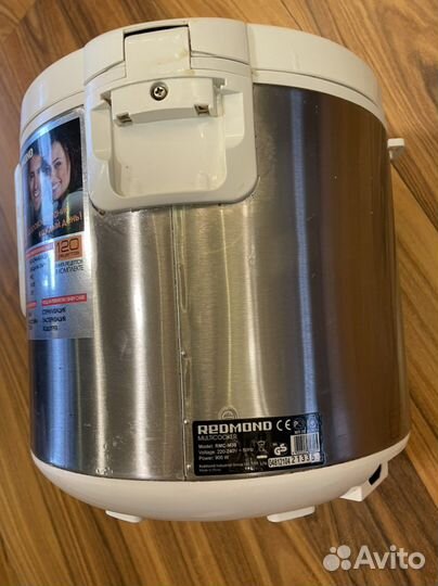 Мультиварка Redmond rmc m30