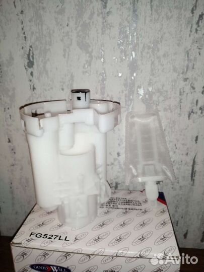 Фильтр топливный Toyota Corolla e12