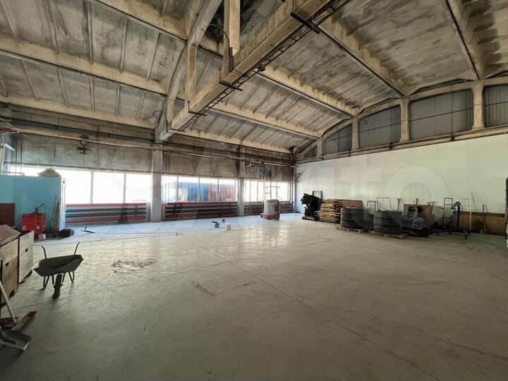 Склад, 609 м²