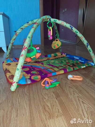 Развивающий коврик