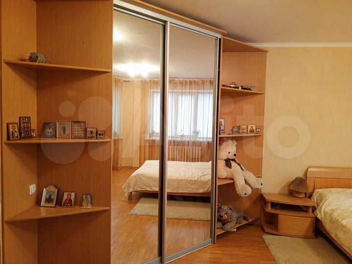 2-к. квартира, 110,5 м², 2/5 эт.