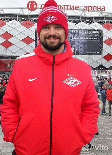 Курка фк Спартак оригинал плюс шапка