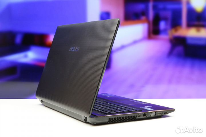 Мощный ноутбук Asus Core i3