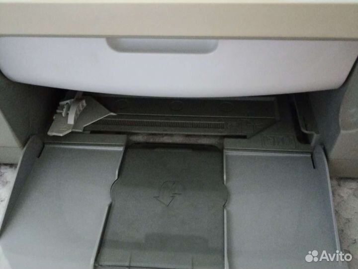 Цветной принтер HP