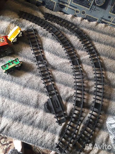 Игрушка железная дорога