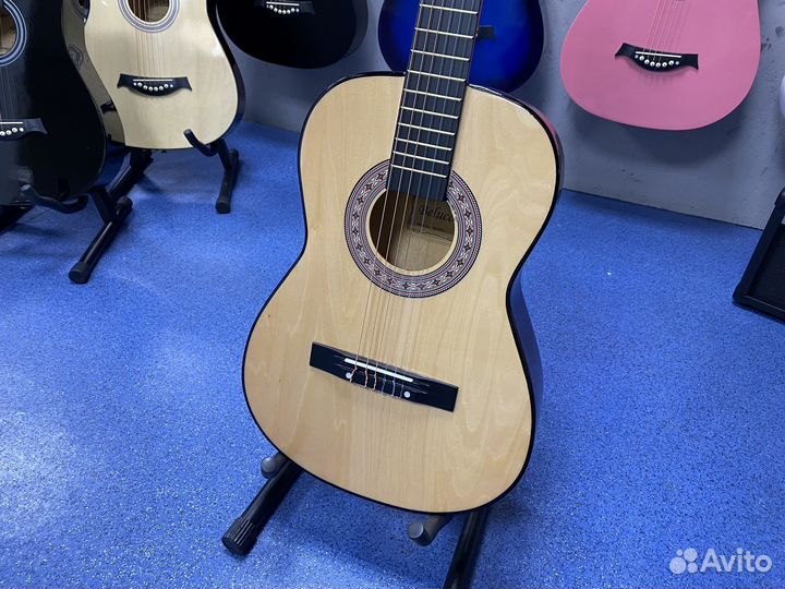 Классическая гитара размер 3/4