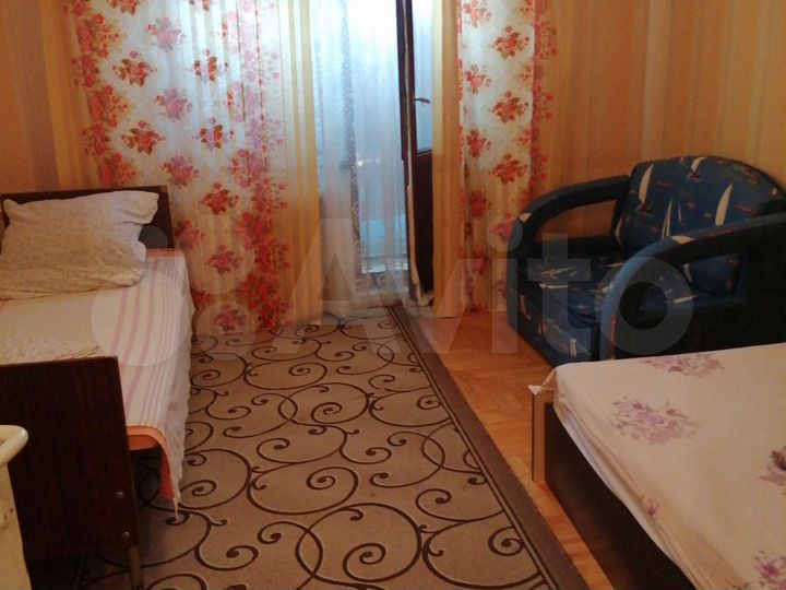 2-к. квартира, 57 м², 1/5 эт.