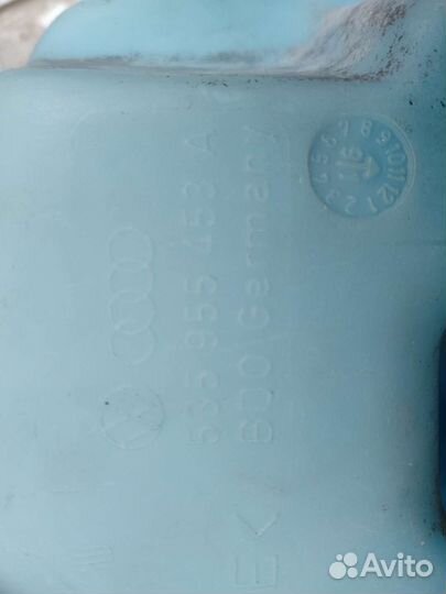 Бачок омывателя 8 литров Volkswagen Golf 2 3