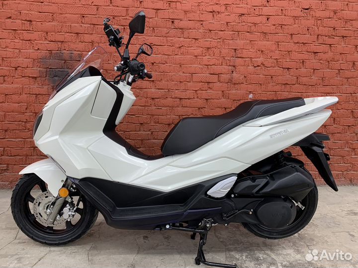 Максискутер Vento PCX Honda PCX в наличии
