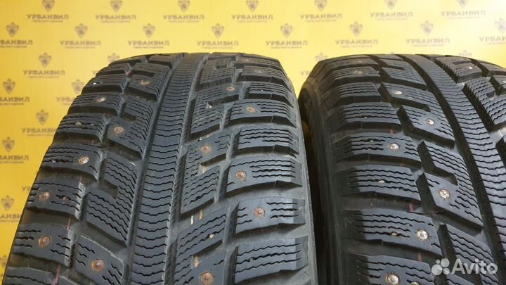 Kumho I'Zen KW22 215/60 R16 99T