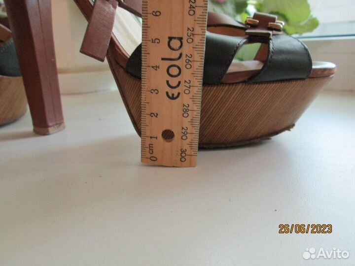 Босоножки женские 35 размер