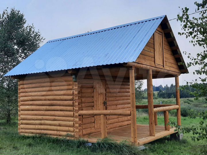 Дом 20 м² на участке 10 сот.