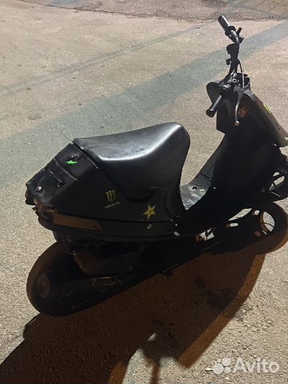 Suzuki sepia