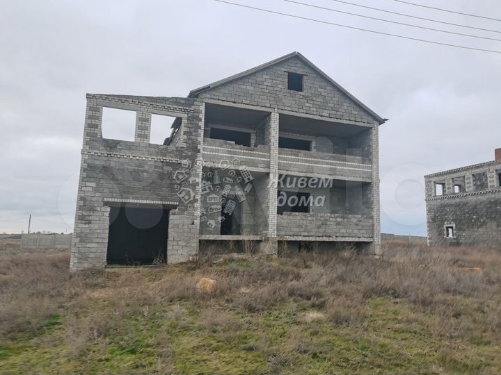 Дом 180 м² на участке 17 сот.