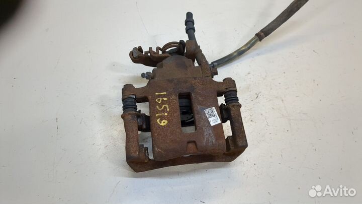 Суппорт Ford Mustang, 2005