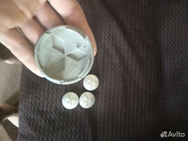 Колпачки на литые диски mitsubishi