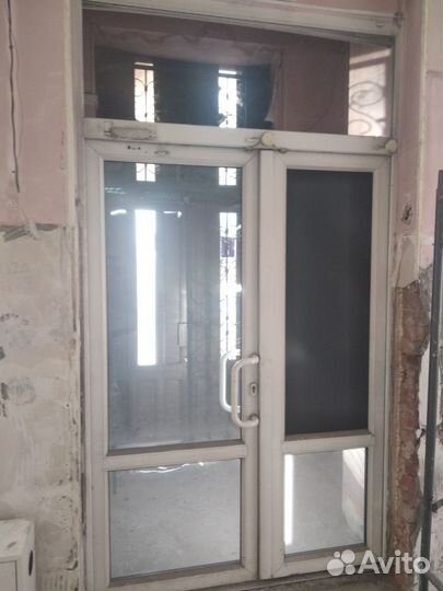 Дверь пластиковая