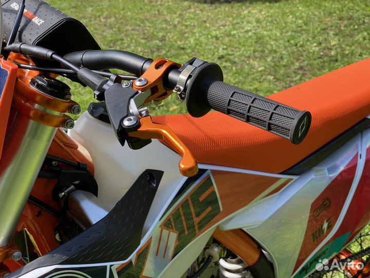 Kews 2t 250 lanza/ Avantis enduro 2t