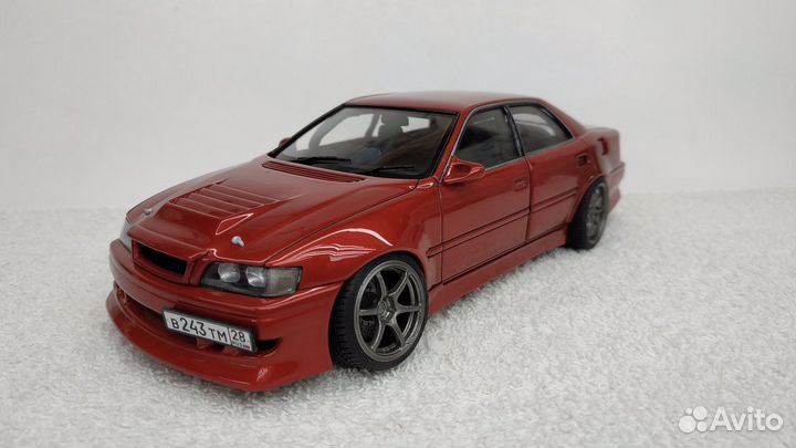 Сборная модель Chaser jzx100 1/24