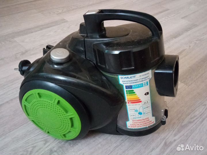 Пылесос Scarlett