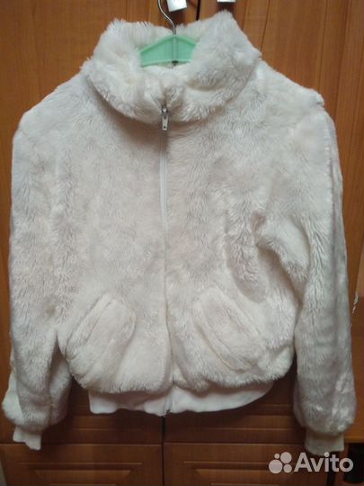 Продаётся шубка 44 размера
