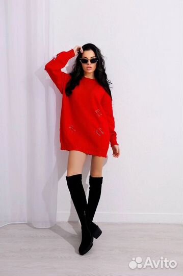 Туника красная рваная с булавками 42-52