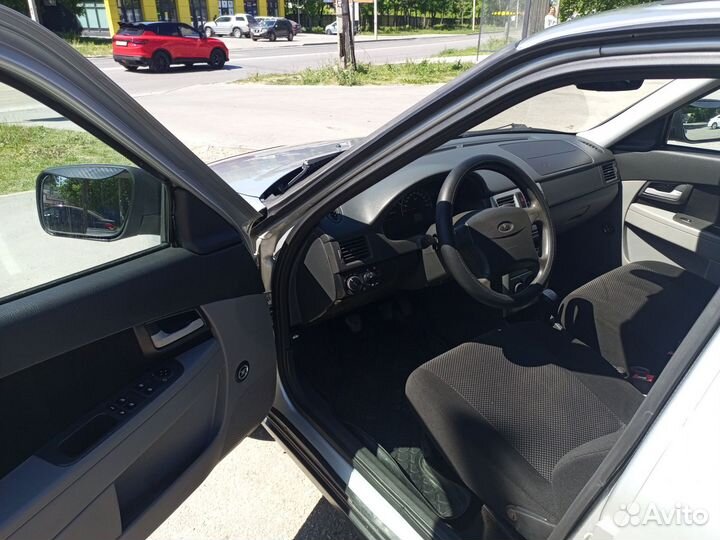 LADA Priora 1.6 МТ, 2012, 131 000 км