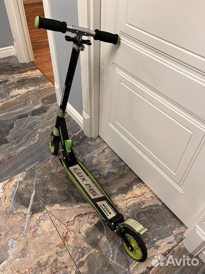 Самокат Teach Team LUX 145 City scooter