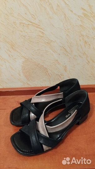 Туфли женские Rieker размер 40