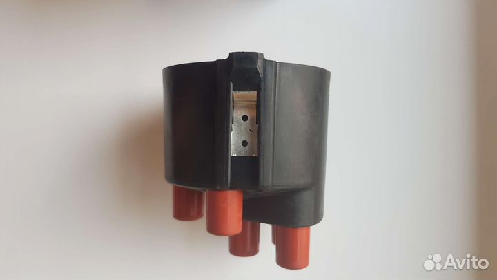 Крышка распределителя зажигания Volkswagen