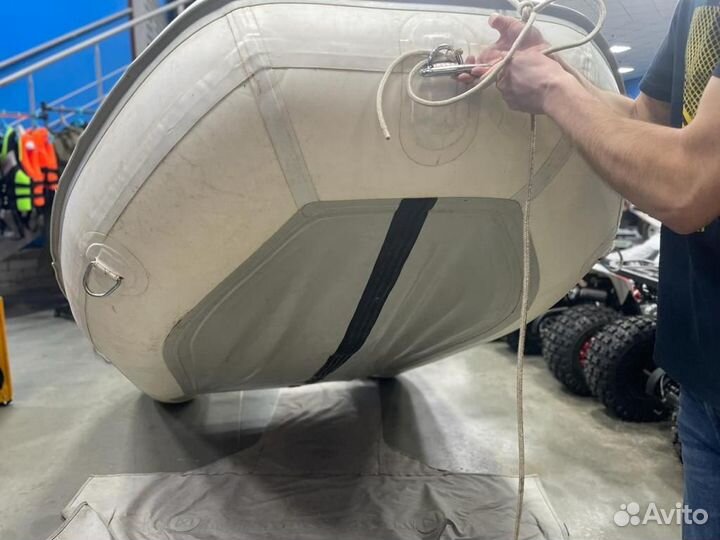 Лодка Suzumar 265