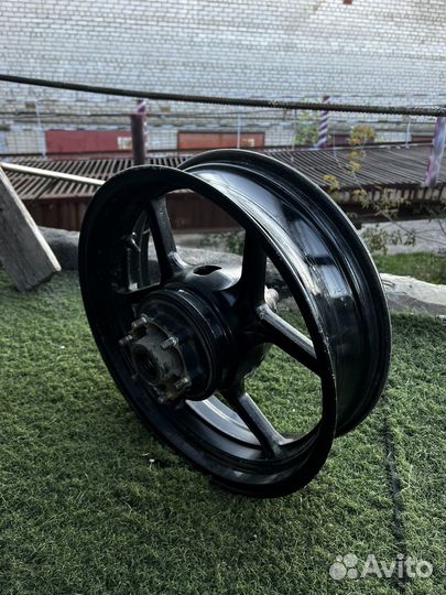 Задний диск,обод