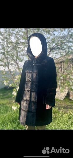 Шуба мутоновая с капюшоном