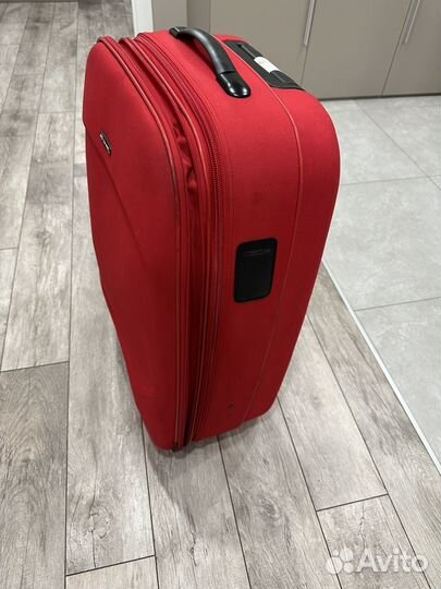 Чемодан на колесах