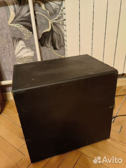 Сабвуфер активный 140 вт Apart SUB-A165