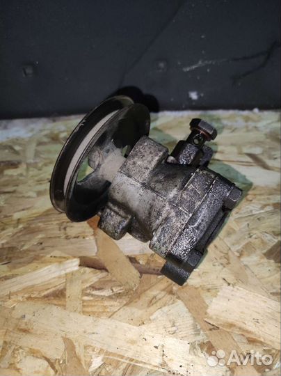 Hyundai Sonata Y3 насос гидроусилителя гур