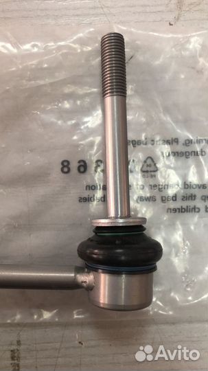 Стойка стабилизатора левая (31356881807)