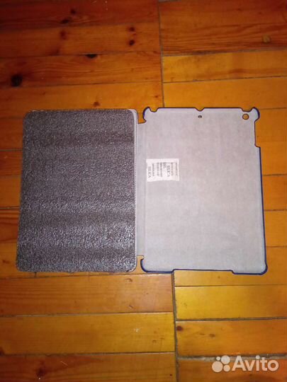 Чехлы для iPad