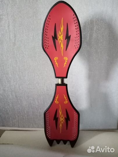 Скейтборд -роллерсерф