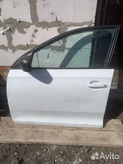 Двери skoda rapid