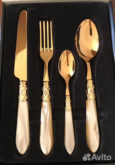 Набор столовых приборов