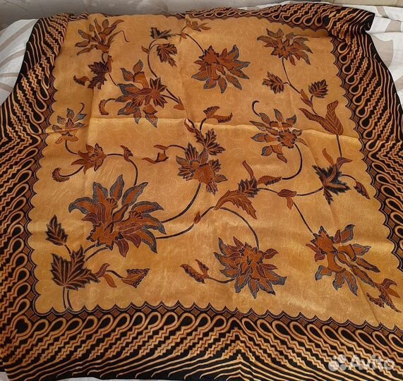 Платки,новые смотри фото