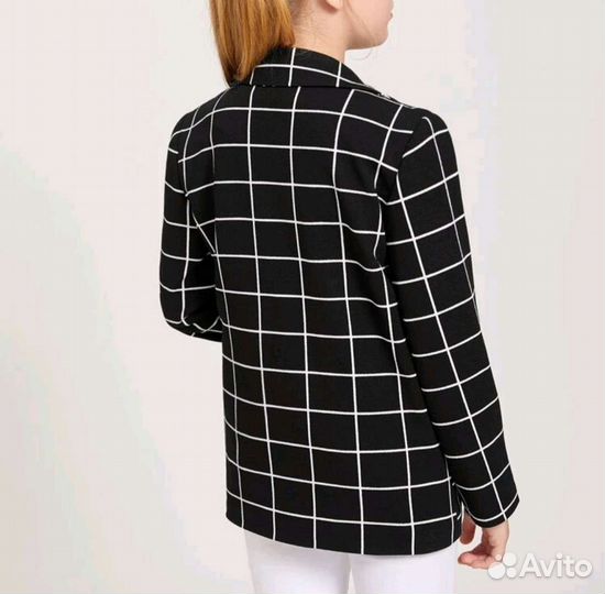 Пиджак для девочки новый