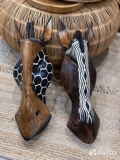 Маска интерьерная, ручной работы из дерева