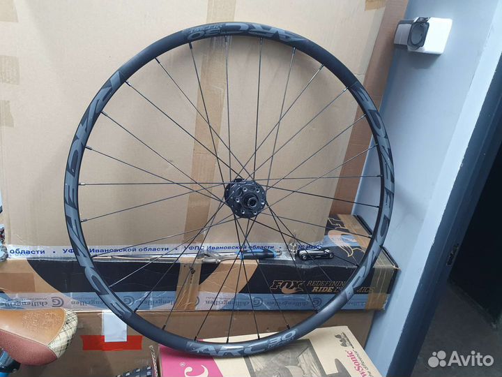 Колеса Race Face ARC 30 + DT Swiss 350