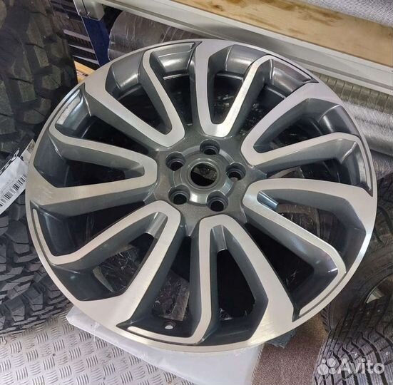 Оригинальная ковка R22 Range Rover Autobiography